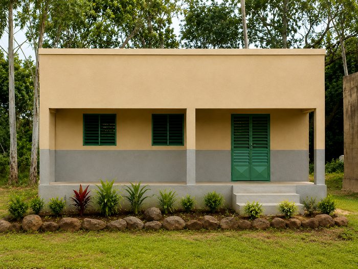 Bloc administratif en construction — Gossas